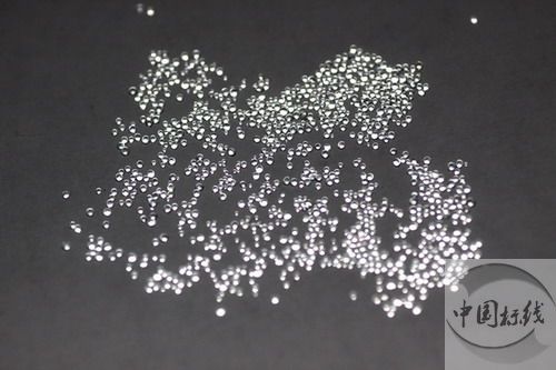 怀远金属表面处理厂喷砂玻璃微珠清理